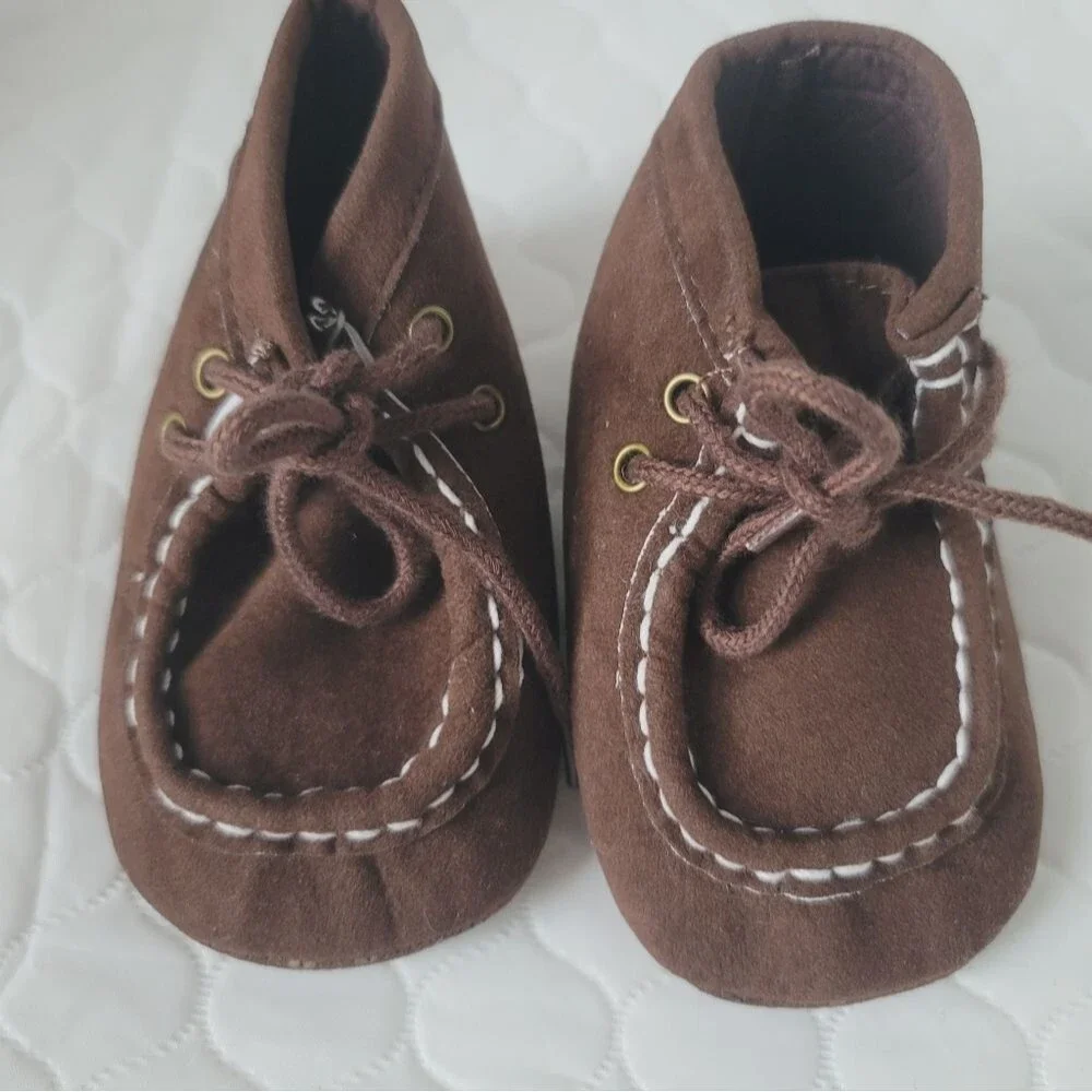 Romirus High Top Crib Baby Shoes Brown Size 2